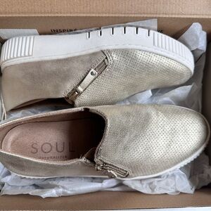 SOUL Naturalizer Women's Metallic Gold Slip-On Sneakers with Side Zippers